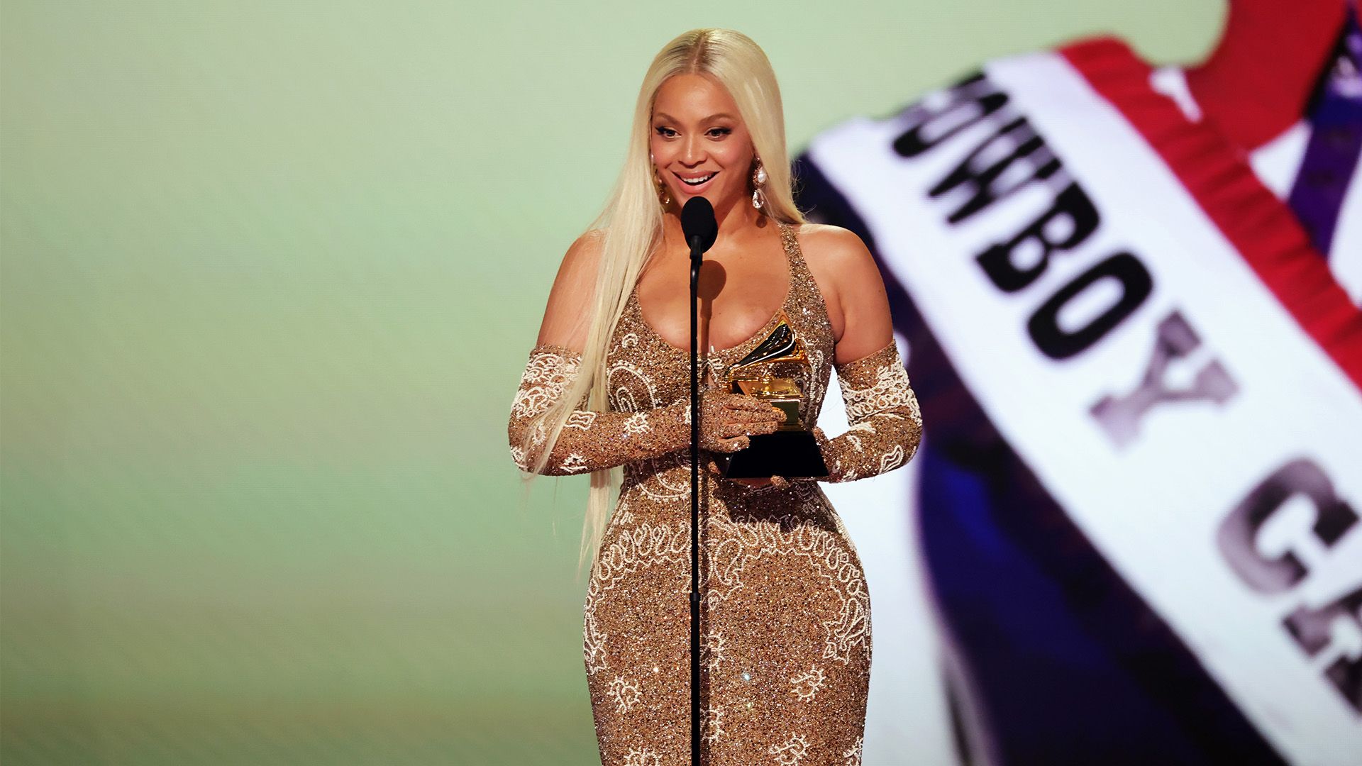 洲联赛的成 洲联赛的成